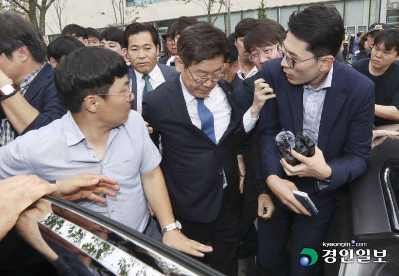 [경인포토]항소심 선고공판 벌금 300만원 선고 받은 이재명 경기 도지사