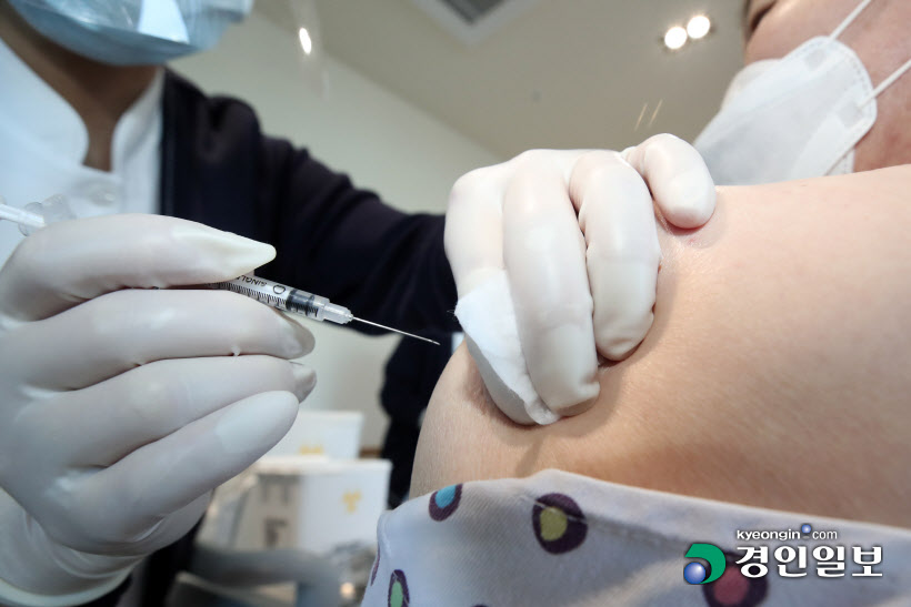 [화보]아스트라제네카(AZ) 백신 접종 첫날