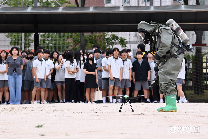 영일중학교 테러 대피훈련 (7)