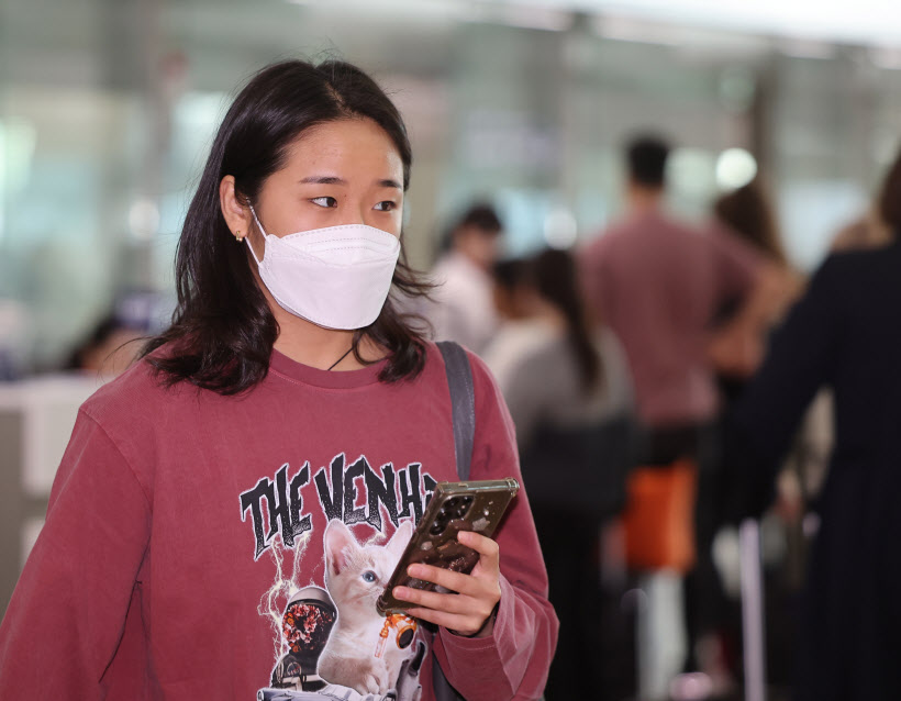 안세영, 덴마크오픈 출전위해 출국