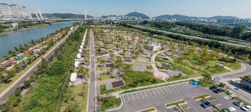 인천 수도권매립지 캠핑장(노을진(進)캠핑장) 전경. /케이워터운영관리(주) 제공