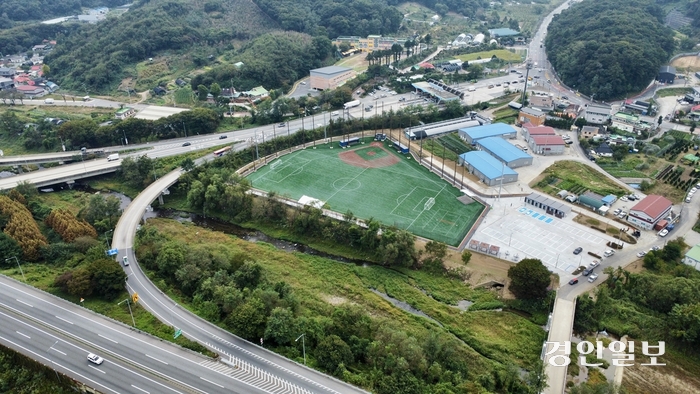 남한산성 스포츠타운 공사가 최근 완료돼 오는 11일 준공식을 갖는다. 사진은 남한산성 스포츠타운 전경. 2024.10.8 /광주시 제공