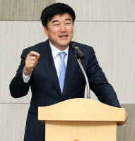 SK 와이번스 신임 대표이사에 민경삼 전 단장