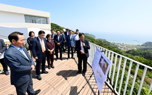 덕적·자월 방문 유정복 인천시장 “섬 접근성·생활편의 개선, 정책적 의지 가질 것”