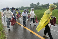 인천환경공단 승기사업소 직원 20여명, 승기천 환경정화 활동