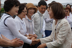 [국민의힘 당권레이스] 나경원, TK·충청 방문...한동훈, 청년 최고위원 '짝짓기'