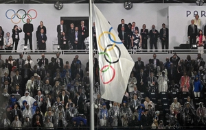 바흐 IOC 위원장, 한국 선수단에 북한 소개... 윤 대통령에게 직접 사과 표명