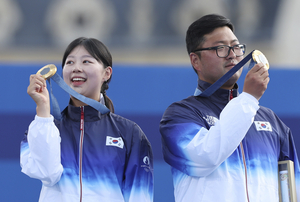 [2024 파리올림픽] '양궁 3관왕' 김우진·임시현, 대한체육회 선정 MVP